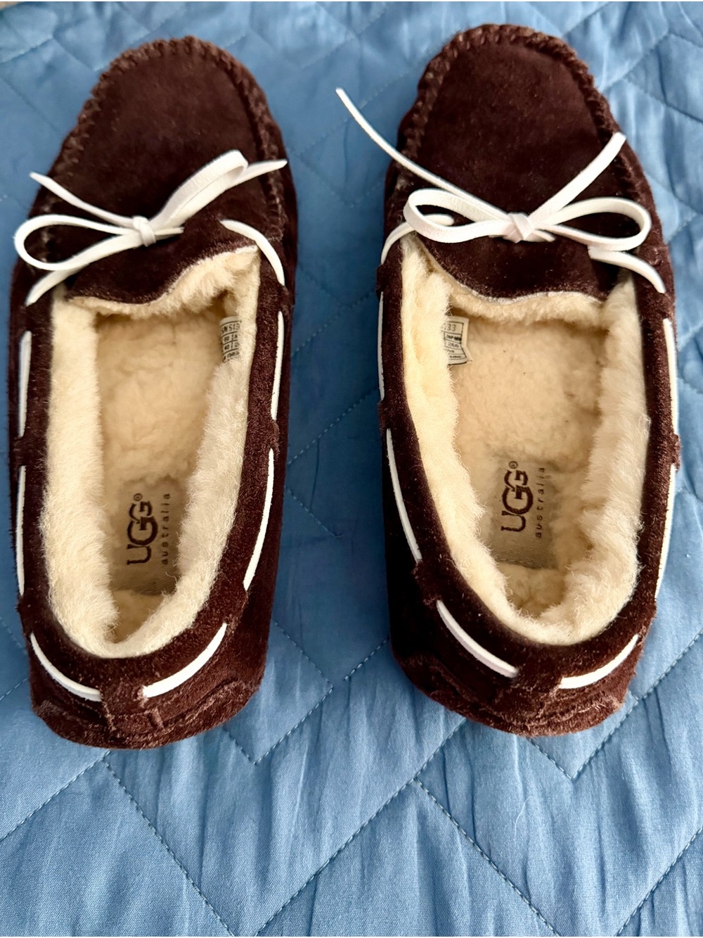 NEVER WORN! UGG Brown Suede Shearling Moccasin Slippers